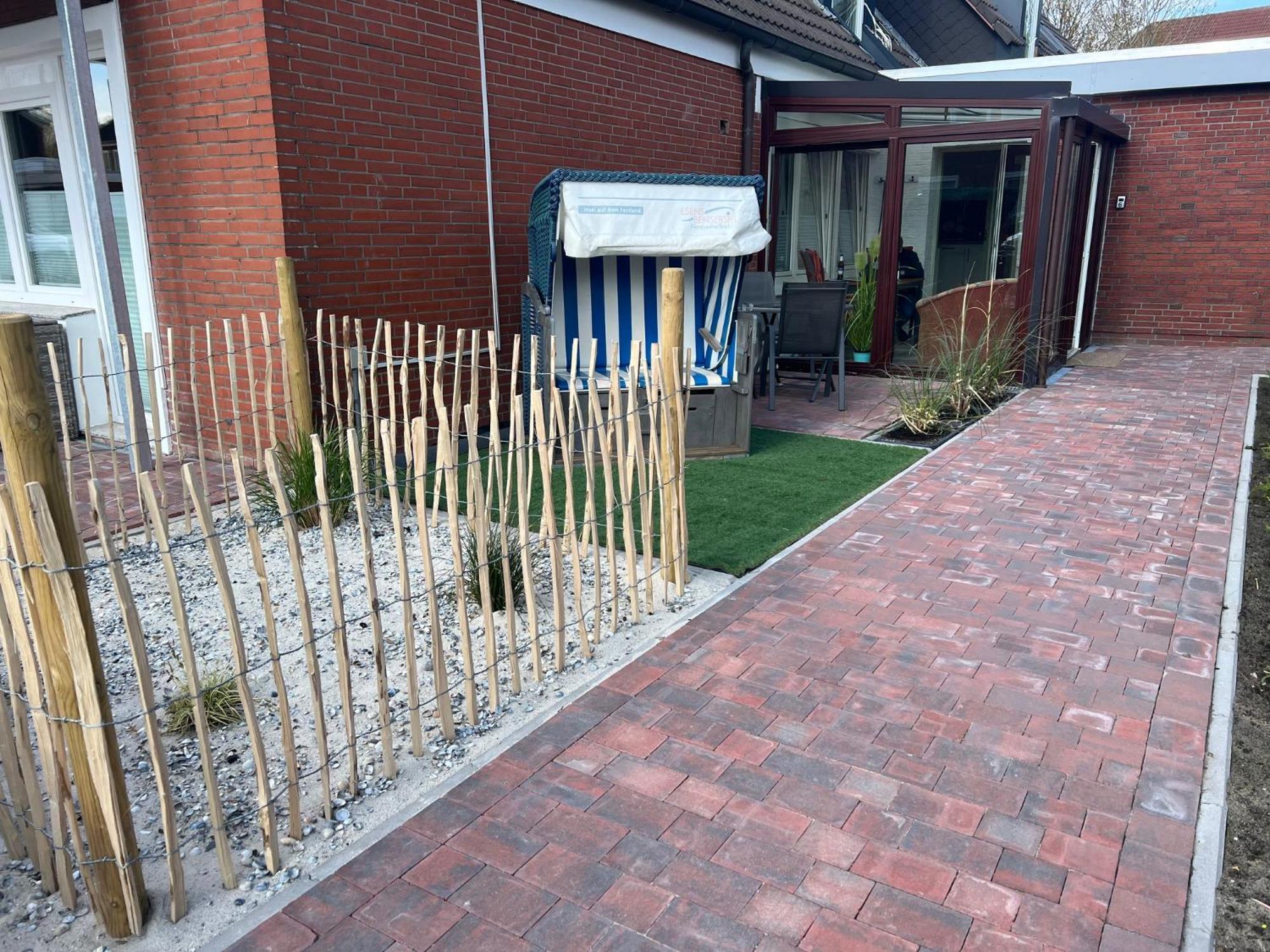 Haus Strandkorb Mit Fruehstuecksoption Bensersiel Exteriör bild